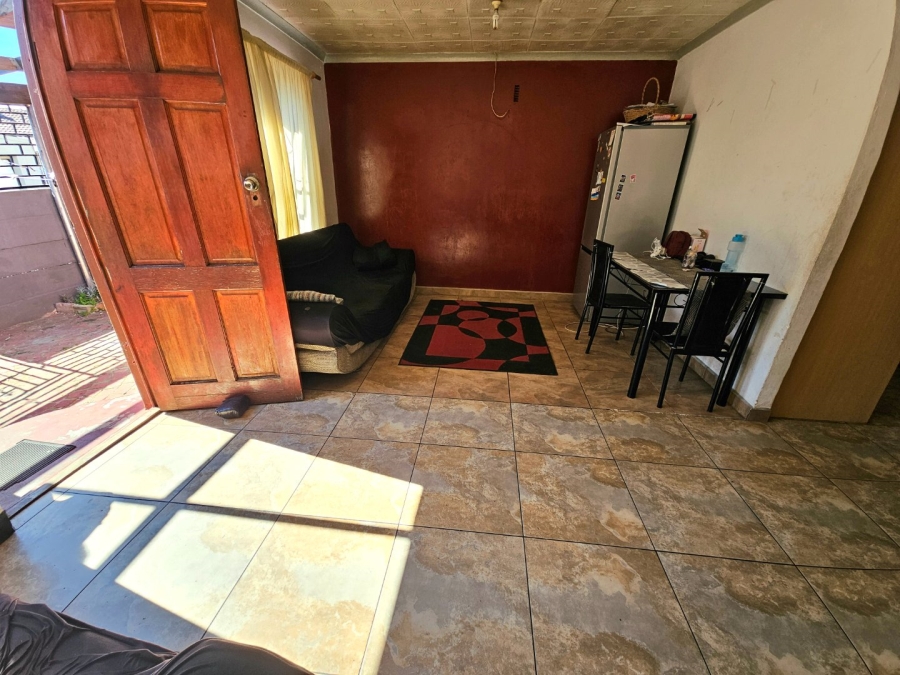 2 Bedroom Property for Sale in Rocklands Western Cape